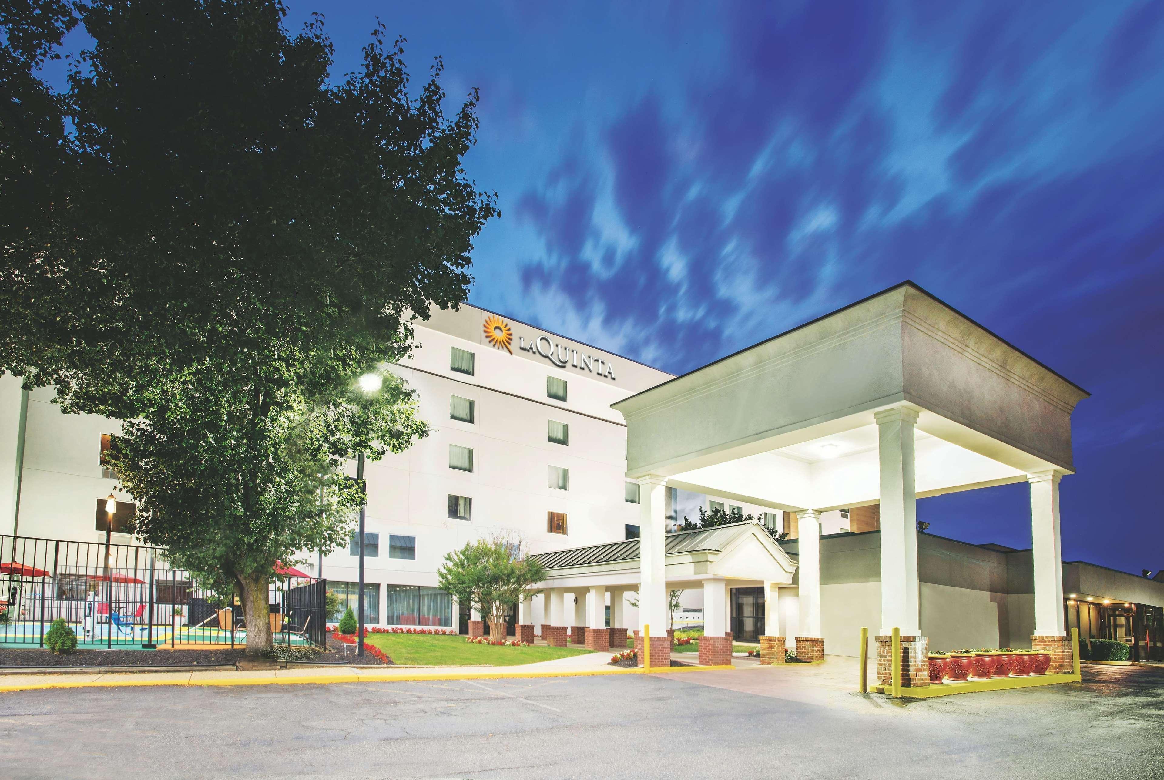 La Quinta Inn & Suites By Wyndham Dc Metro Capital Beltway Capitol Heights Kültér fotó