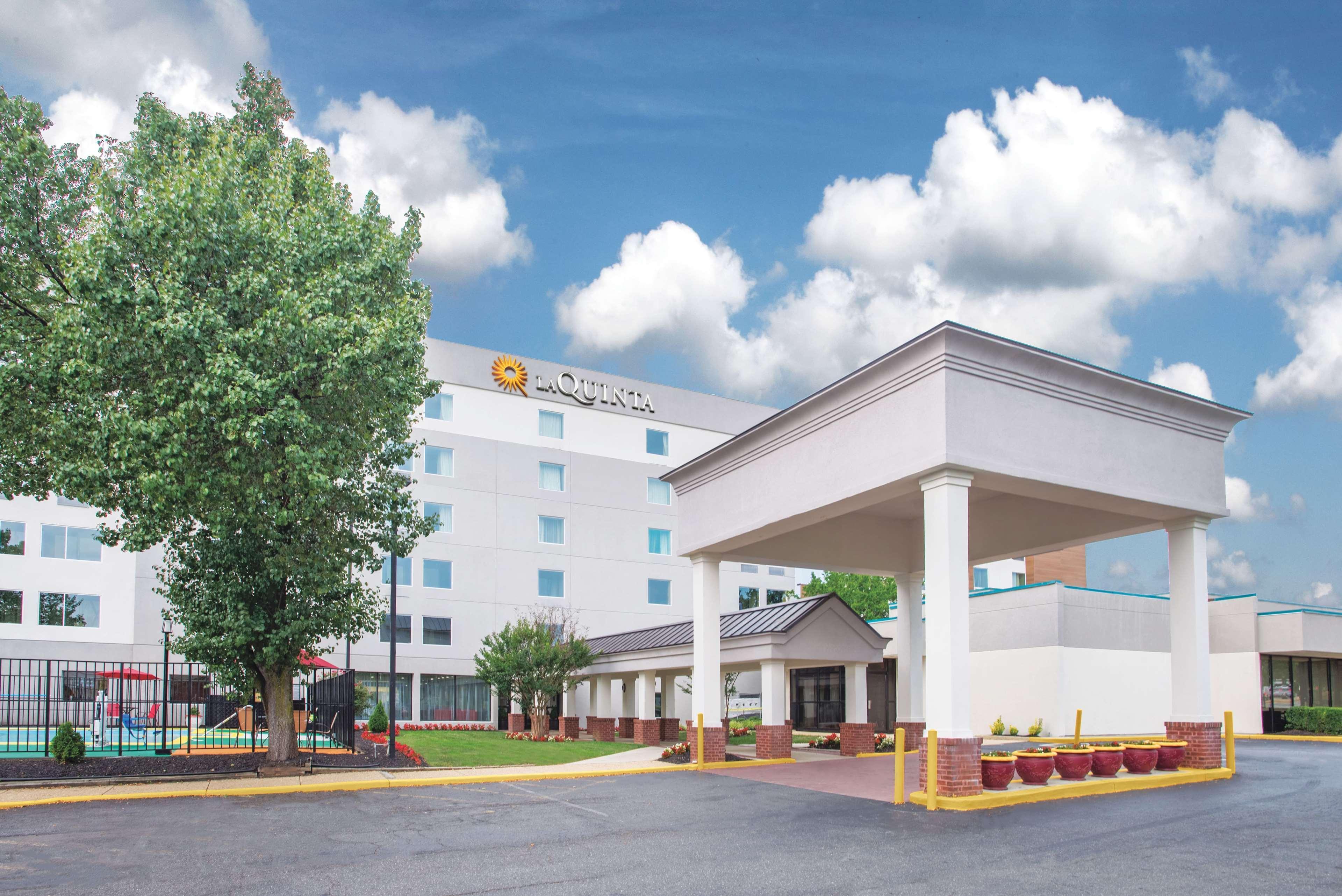 La Quinta Inn & Suites By Wyndham Dc Metro Capital Beltway Capitol Heights Kültér fotó