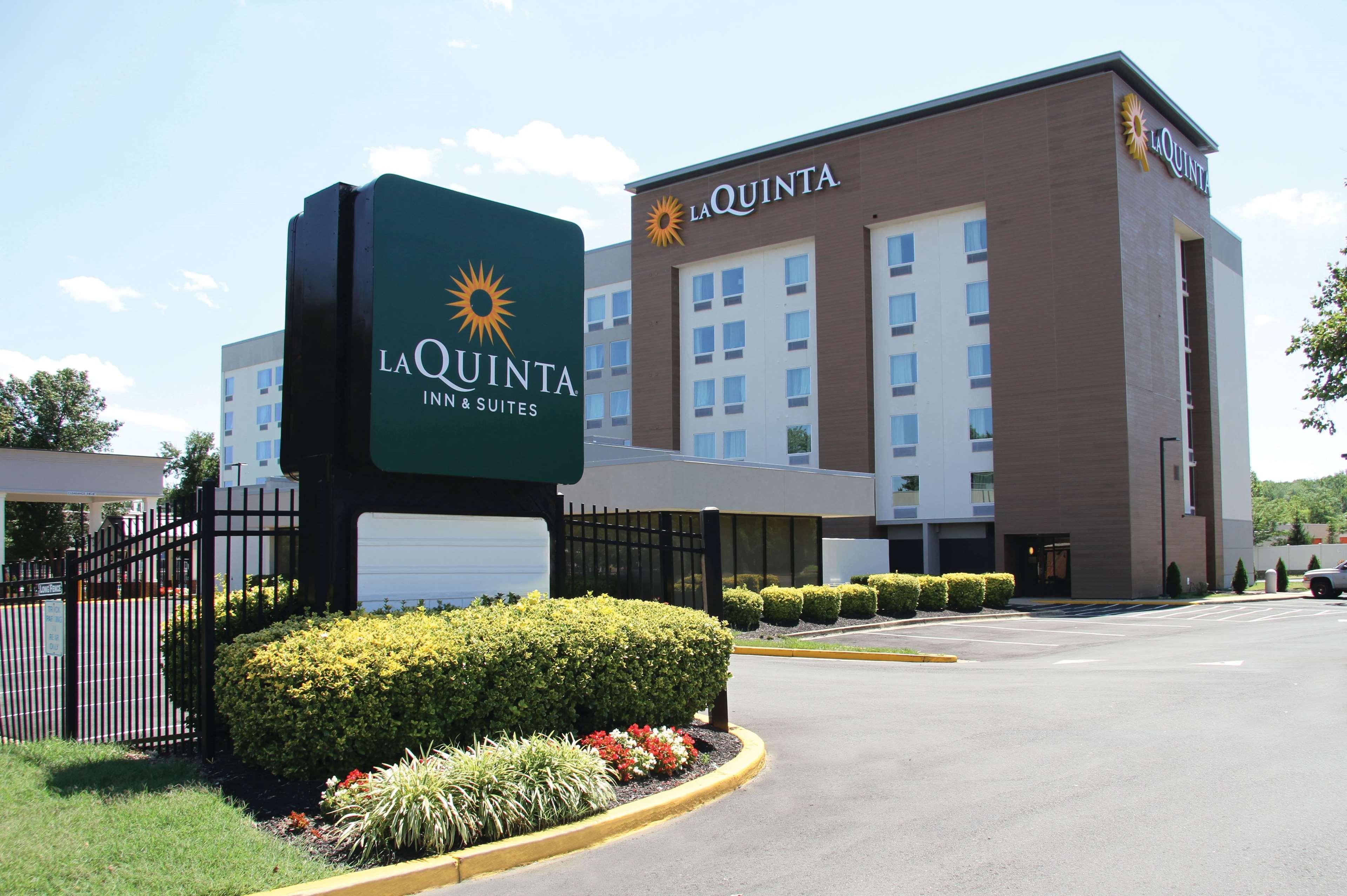 La Quinta Inn & Suites By Wyndham Dc Metro Capital Beltway Capitol Heights Kültér fotó
